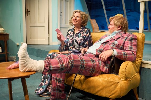 Barfuß im Park mit dem Ohnsorg-Theater