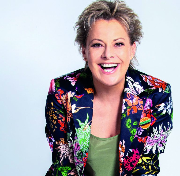 Das Bild zeigt ein Portrait der Schauspielerin Tanja Schumann.